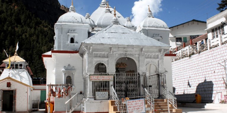 gangotri temple