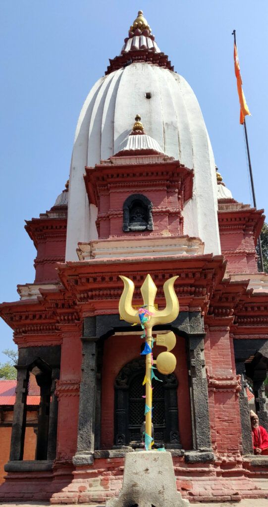 Enchanted Pashupatinath Temple: 5th Century Sacred Hindu Temple