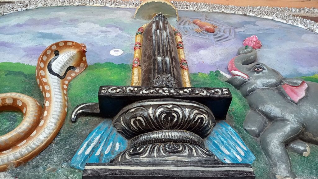 Srikalahasti Temple: 4th Air Vayu Lingam - Famous Temples Of India