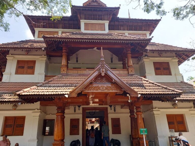 Avanangattil Kalari Vishnumaya Temple