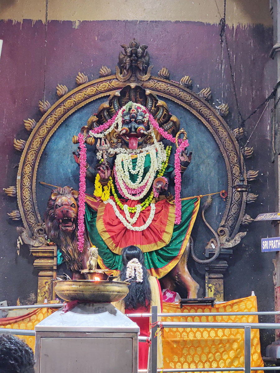 Kamadeswarar Kalikambal Temple Chennai - Famous Temples Of India