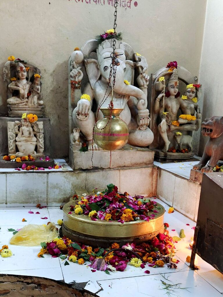 Bada Ganesh Ka Mandir Ujjain - Famous Temples Of India