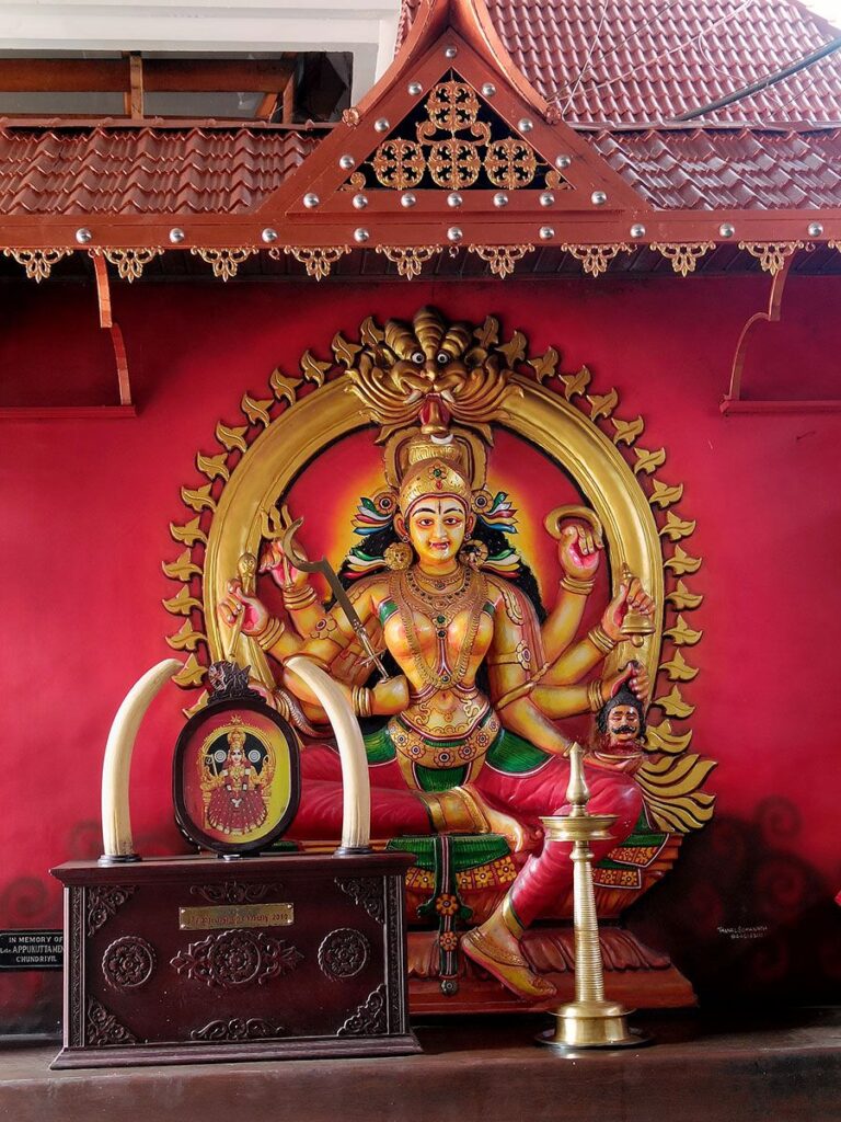 paramekkavu bhagavathi temple photos