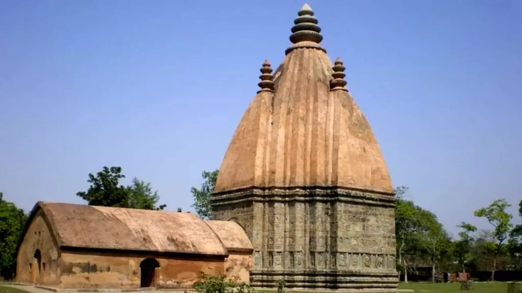 Architecture of Sri Devi Dol Temple