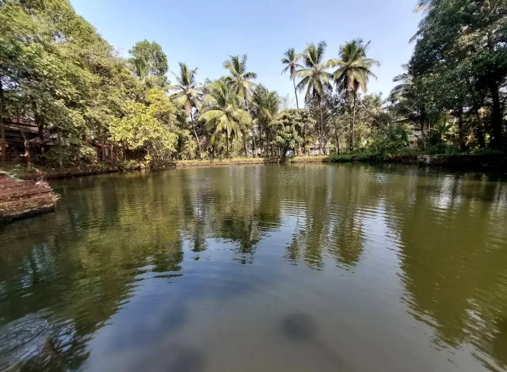 famous hanuman temple in kerala
