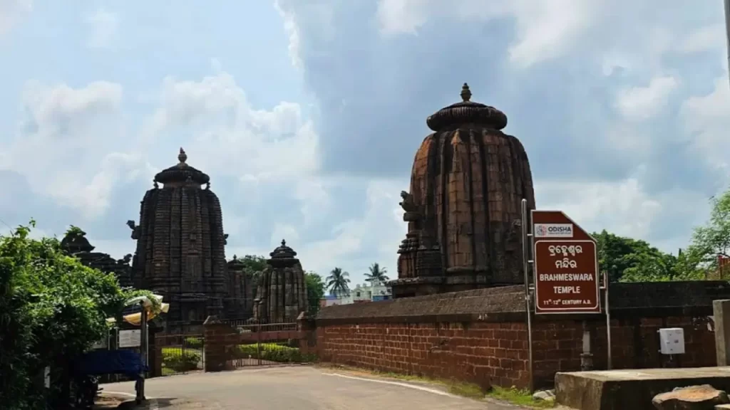 Brahmeswara Temple Photos