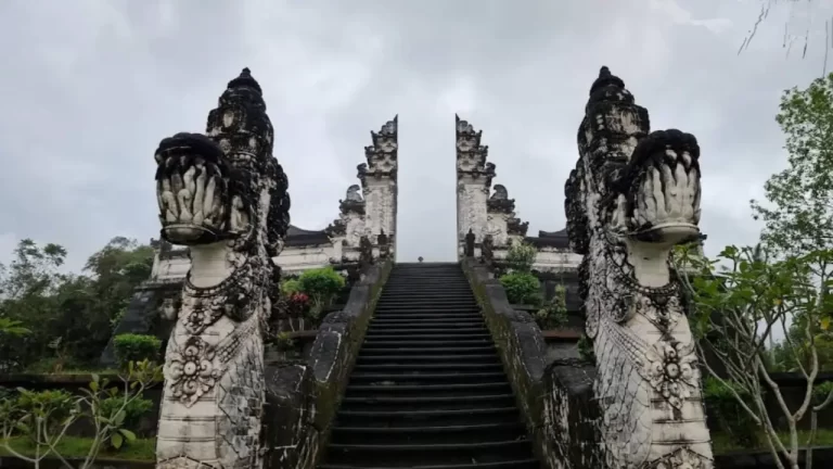 lempuyang temple photos