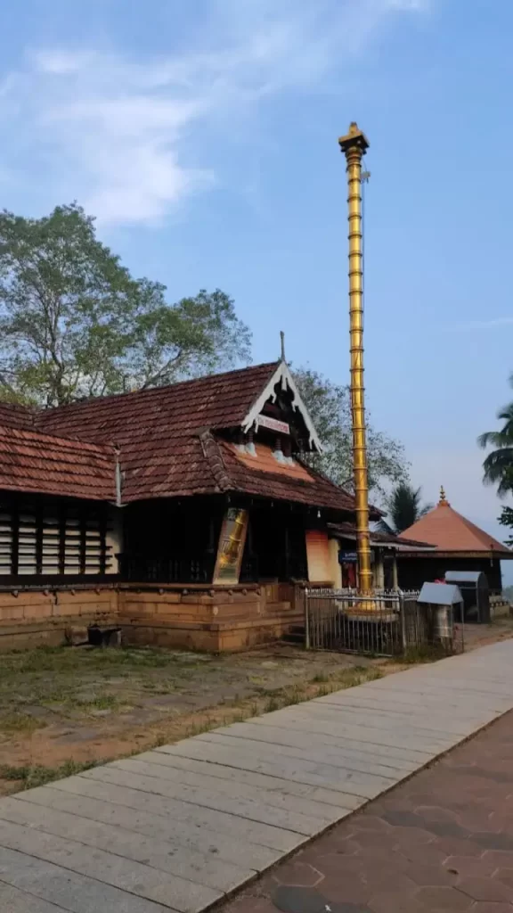 thirumandhamkunnu temple pooram