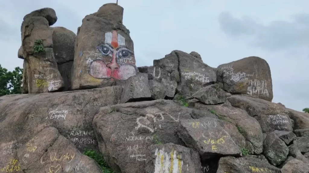 hyderabad to kondagattu anjaneya swamy temple
