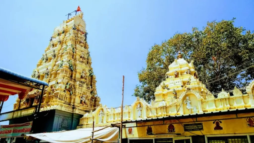 Famous Pedakakani Temple | Pedakakani Malleswara Swamy Temple