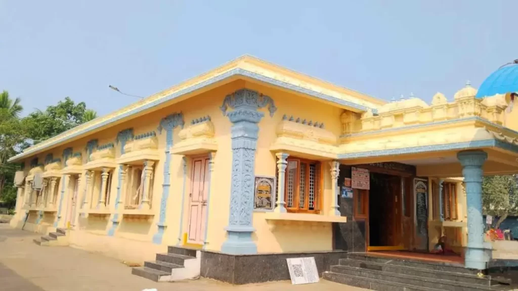 pedakakani temple timings
