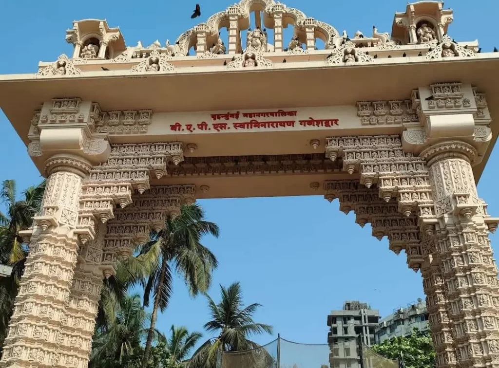 siddhivinayak temple timings