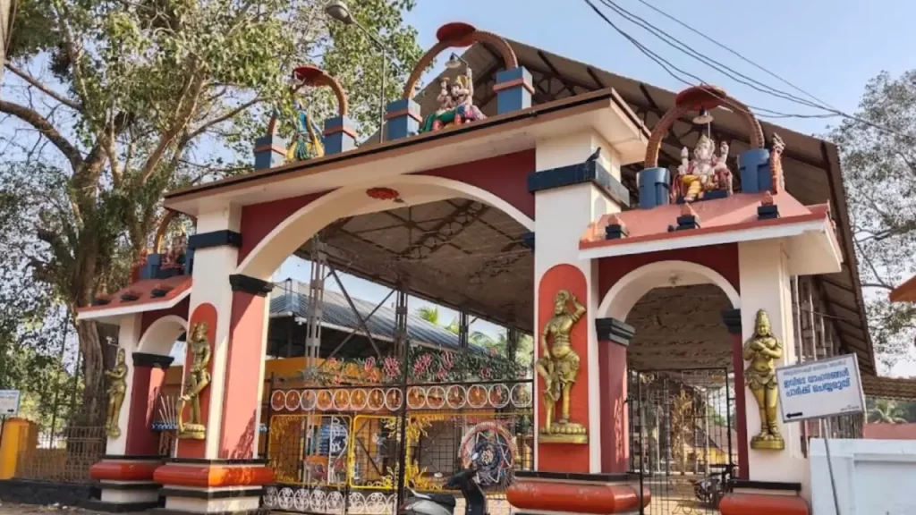 thuravoor temple timings
