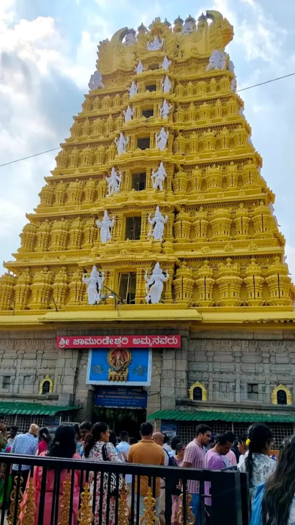 gowdagere chamundeshwari temple in which district