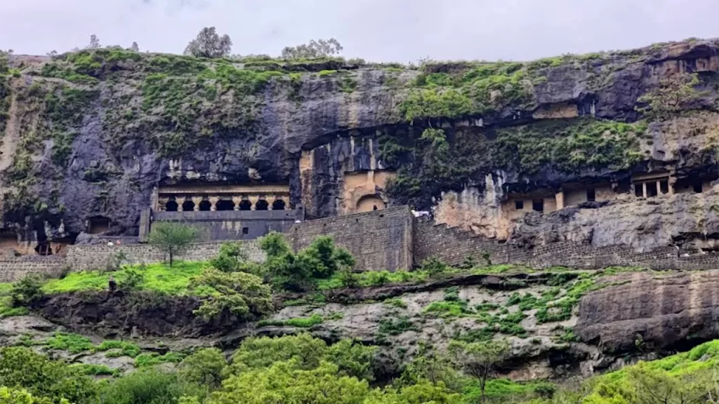 lenyadri ashtavinayak ganpati temple