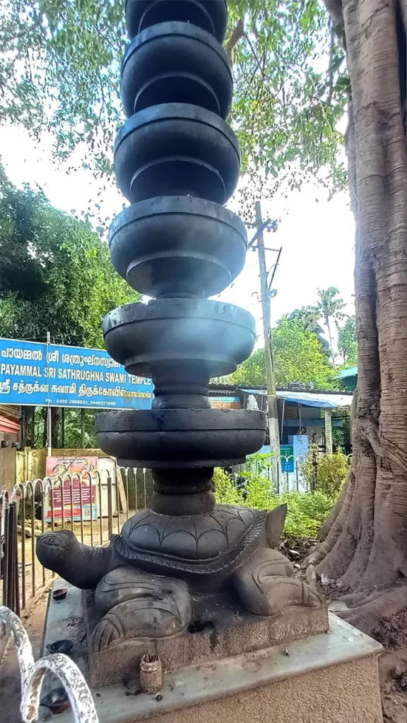 Payammal Shatrughna Temple architecture