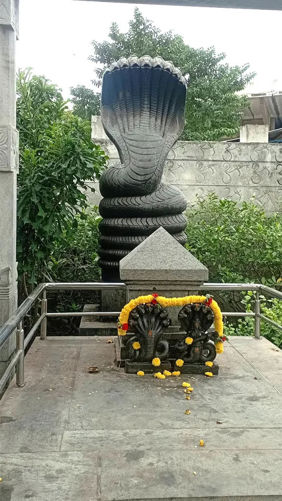Idol of serpent god in Kumbalgodu Ayyappa Temple